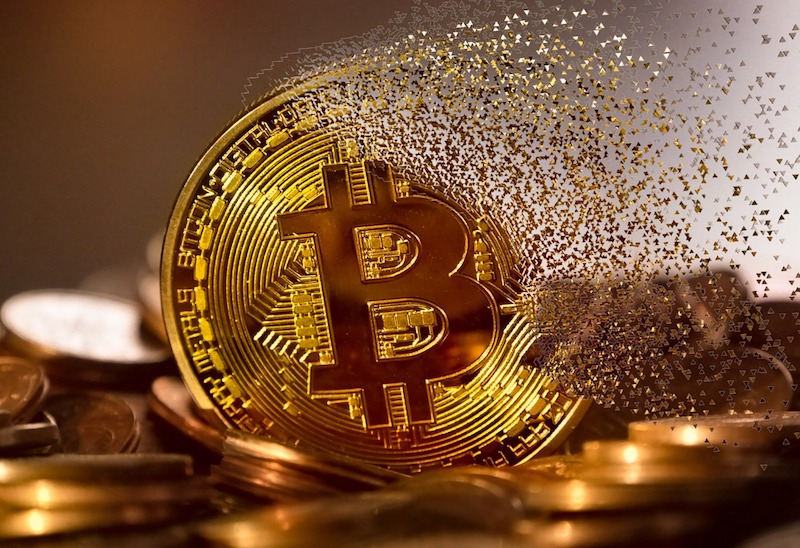 investește în bitcoin cu 100 USD